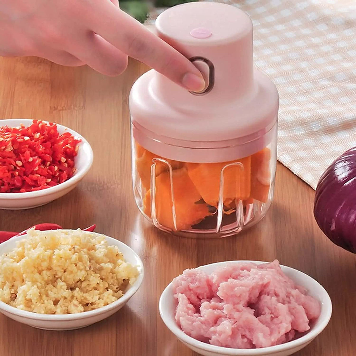 Wireless Chopper 🔪✨ Chop faster. Cook smarter! Meet the Wireless Chopper — kitchen helper for chopping onions, garlic, vegetable